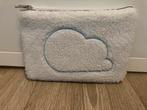 Ariana Grande Cloud Etui Toilettas Makeupbag Fluffy, Nieuw, Ophalen of Verzenden, Gebruiksvoorwerp