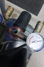 Kapotte Ferm CRM1042 compressor 1.5 pk en 1100 W. Bieden!, Doe-het-zelf en Verbouw, Compressors, Ophalen, Gebruikt, 6 tot 10 bar