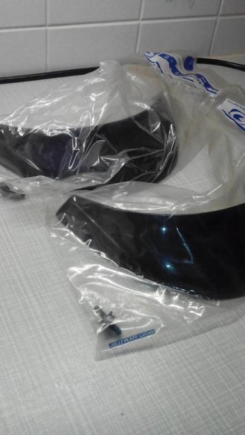 klep voor motorhelm (Bieffe) en evt Jamaha FZ600 beschikbaar voor biedingen