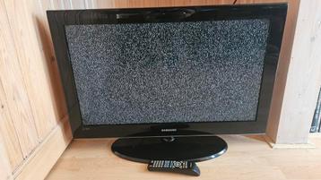 Samsung TV | 32" Full HD LCD 3x HDMI beschikbaar voor biedingen