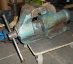 Gezocht Gratis bankschroef., Doe-het-zelf en Verbouw, Gereedschap | Handgereedschap, Ophalen of Verzenden