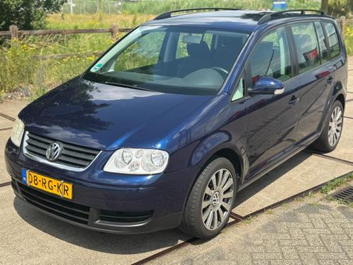 Volkswagen Touran 5 drs-1.6 85KW 2005 Blauw APK 06-2026 AIRC, Auto's, Volkswagen, Bedrijf, Touran, ABS, Airbags, Airconditioning