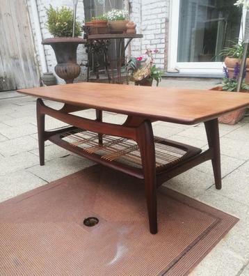 Design Vintage salontafel, Louis van Teeffelen voor WéBé beschikbaar voor biedingen