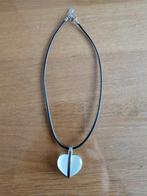 Toenga ketting met hart van als het goed witte quartz, Sieraden, Tassen en Uiterlijk, Ophalen of Verzenden, Gebruikt, Wit, Overige materialen