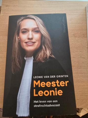 Leonie van der Grinten Meester Leonie beschikbaar voor biedingen