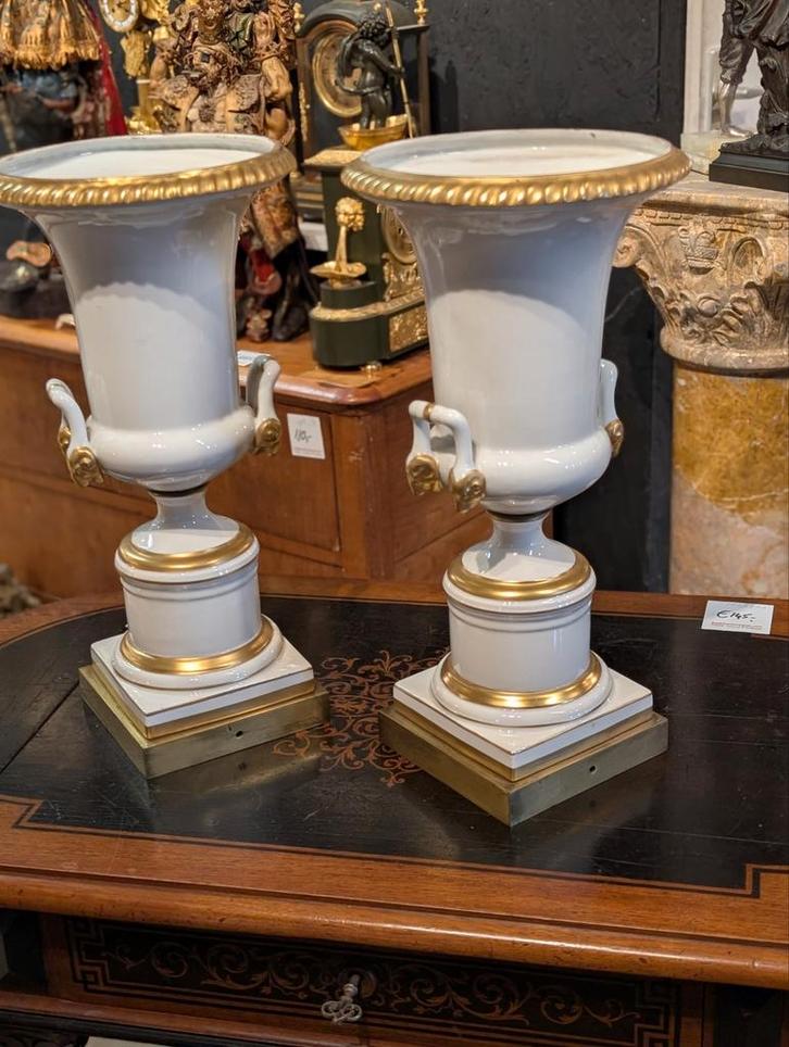 2 grote porseleinen sier vazen vorige eeuw 43 hoog. €220, Antiek en Kunst, Antiek | Porselein, Ophalen