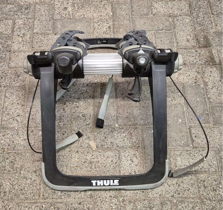 Thule RaceWay 991 fietsendrager zonder trekhaak, Auto diversen, Fietsendragers, Gebruikt, Achterklepdrager, 2 fietsen, Ophalen