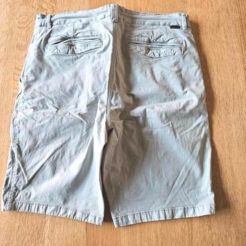 4 stuks- Korte Broeken - Diverse Merken beschikbaar voor biedingen