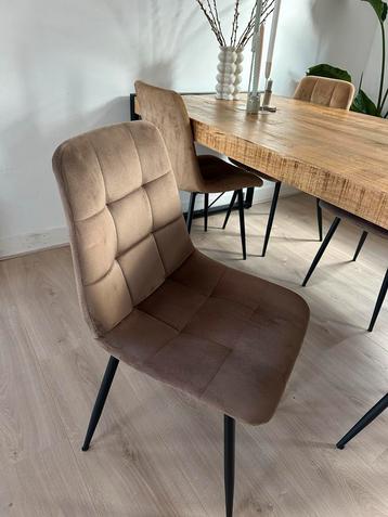 Nieuwe Eetkamerstoelen - Set met tafel of los beschikbaar voor biedingen
