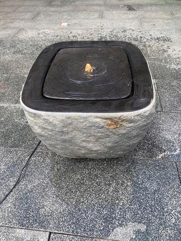 Waterornament beschikbaar voor biedingen