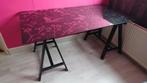 Bureau met glazen blad ikea, Huis en Inrichting, Bureaus, Ophalen, Gebruikt, Bureau