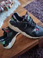 Zwarte Nike Huarache, Kleding | Dames, Schoenen, Zwart, Nike, Ophalen of Verzenden, Sneakers of Gympen