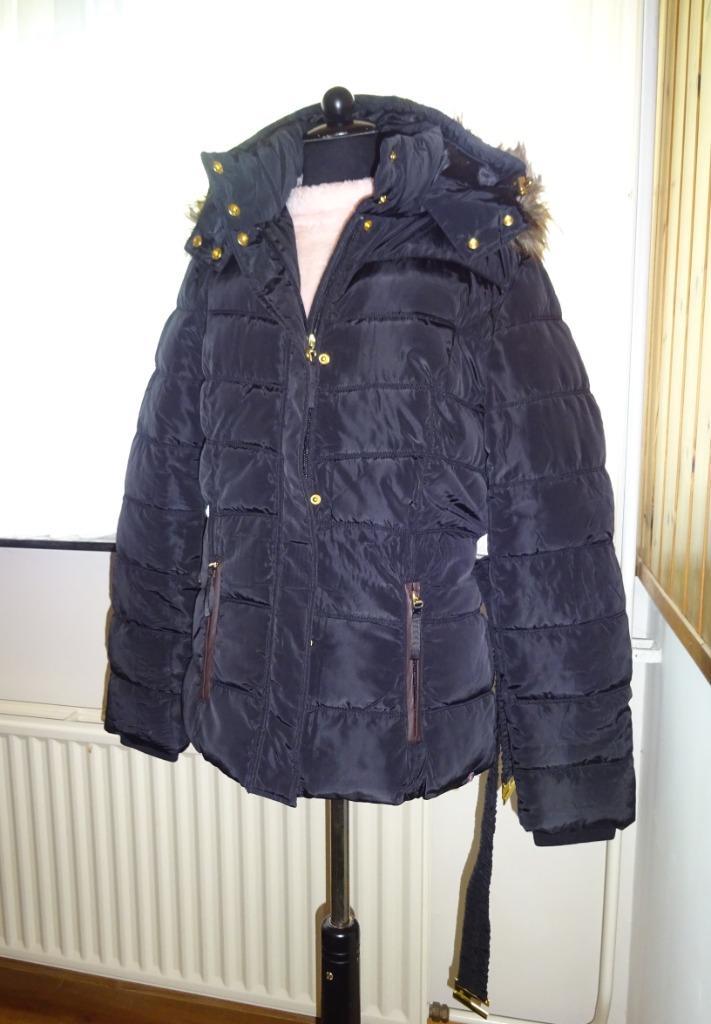 Gewatteerde Jas Maat XXL met afritsbare capuchon en afneemba, Kleding | Dames, Grote Maten, Zo goed als nieuw, Jas of Mantel, Zwart