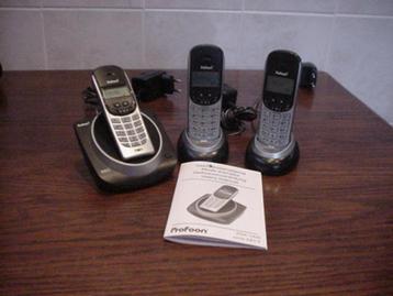 Set van 3 dect telefoons van het merk "Profoon". beschikbaar voor biedingen