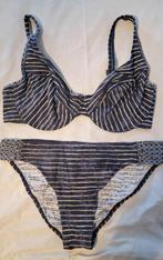 Zgan donkerblauw gestreepte esprit bikini maat 40 / 80e, Kleding | Dames, Badmode en Zwemkleding, Zo goed als nieuw, Bikini, Esprit