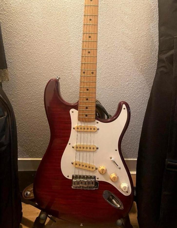 Squier/Fender MIJ Vintage Strat 90s, Muziek en Instrumenten, Snaarinstrumenten | Gitaren | Elektrisch, Gebruikt, Solid body, Fender