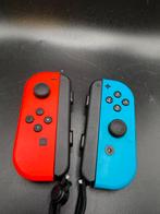 Nintendo Switch Joy-Cons - Rood/Blauw, Spelcomputers en Games, Gebruikt, Lenn hodes, Ophalen of Verzenden, Draadloos