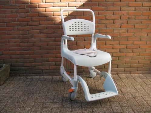 Etac po – douchestoel met remmen op alle 4 wielen, Diversen, Verpleegmiddelen, Zo goed als nieuw, Ophalen