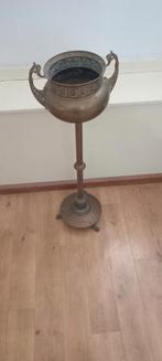 Aged Metal Franse Essert Design schaal op standaard, Antiek en Kunst, Ophalen