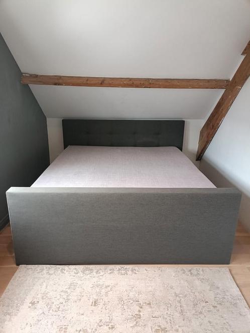 Moderne bedombouw 180x210, Huis en Inrichting, Slaapkamer | Boxsprings, Zo goed als nieuw, 180 cm, 210 cm, Tweepersoons, Ophalen