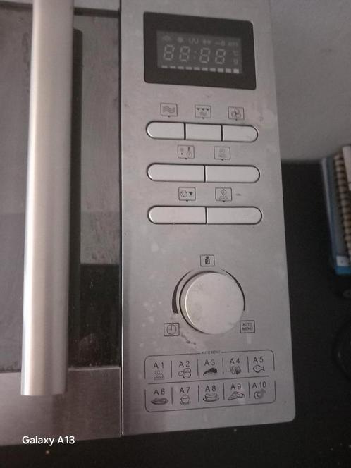 Microwave, grill, oven Severin, Witgoed en Apparatuur, Magnetrons, Zo goed als nieuw, Inbouw, Combimagnetron, 45 tot 60 cm, Crisp
