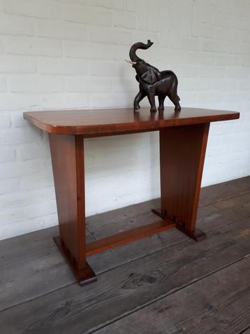 Vintage retro bijzettafel, sitetable Deense stijl jaren 60. beschikbaar voor biedingen