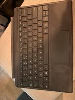 Microsoft Surface Pro toetsenbord (1e editie), Computers en Software, Ophalen of Verzenden, Gebruikt, Bescherming voor- en achterkant