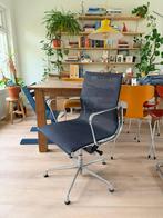Vitra Eames EA look bureaustoel, Huis en Inrichting, Bureaustoelen, Ophalen, Zo goed als nieuw, Zwart