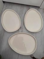 3 eivormige borden, Diversen, Pasen, Ophalen of Verzenden, Zo goed als nieuw