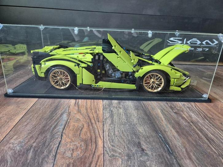 LEGO Technic Lamborghini Sián FKP 37 - Nieuwstaat!, Kinderen en Baby's, Speelgoed | Duplo en Lego, Zo goed als nieuw, Lego, Complete set
