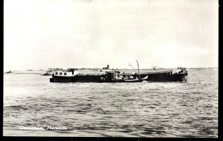 Gorinchem (ZH.), Merwede met Binnenvaartschip en Parlevinker, Verzamelen, Ansichtkaarten | Nederland, Gelopen, Zuid-Holland, 1940 tot 1960