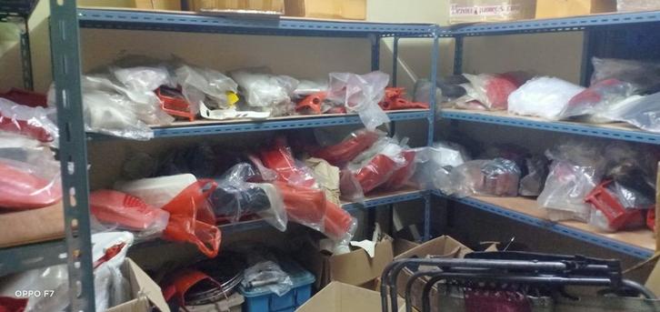 Nieuwe Honda Ori Kappen MTX80R2 - MTX125R - MTX200R2/MD07, Motoren, Tuning en Styling, Verzenden