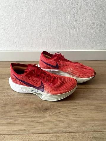 Nike zoomx vaporfly next% 3 'red royal blue' DV4129-601 beschikbaar voor biedingen