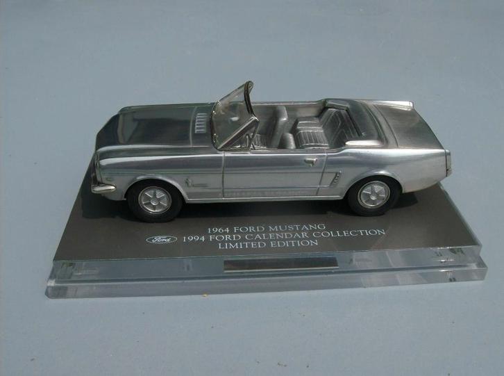 modelauto schaal 1:32, Hobby en Vrije tijd, Modelauto's | 1:32, Nieuw, Auto, Overige merken, Ophalen of Verzenden