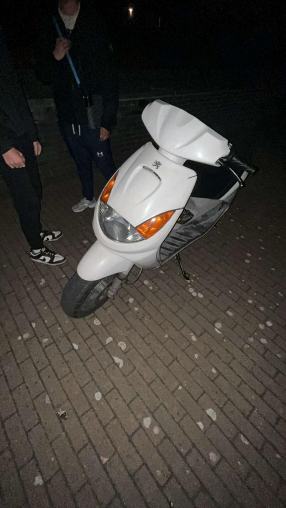 Peugeot Vivacity 70cc, Fietsen en Brommers, Brommeronderdelen | Scooters, Gebruikt, Peugeot, Overige typen, Ophalen