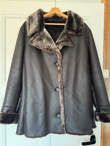 Bruine Lammy Coat Imitatieleer Maat 40/42 beschikbaar voor biedingen