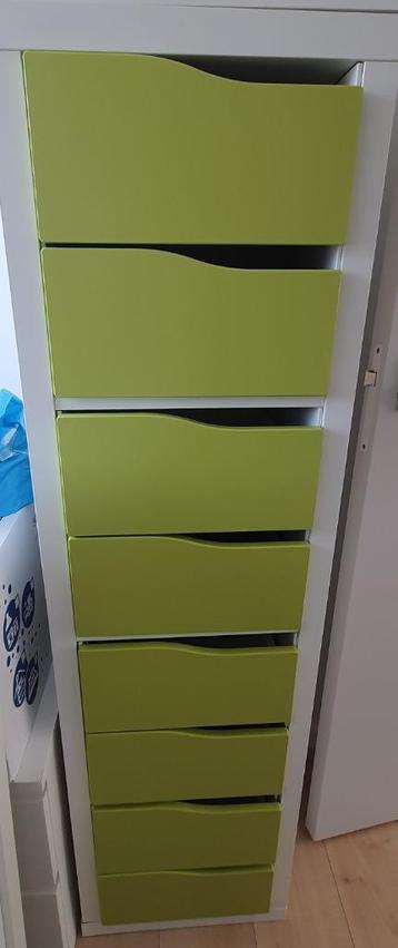 Ikea kallax inzet units met lades beschikbaar voor biedingen