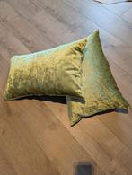 Kussens, groen ( citroen groen )., Huis en Inrichting, Woonaccessoires | Kussens, Ophalen of Verzenden, Zo goed als nieuw, Groen