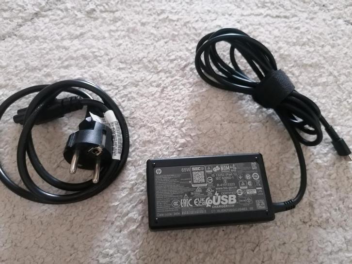 HP 65W USB-C Oplader / Adapter, Computers en Software, Laptop-opladers, Gebruikt, Ophalen of Verzenden