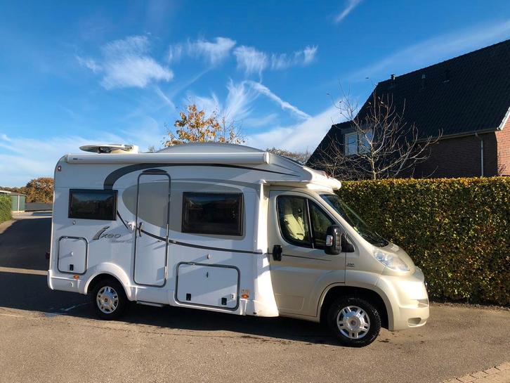 ZEER COMPACT EN WENDBAAR 5.80 korte Burstner iT585 Bj 2012, Caravans en Kamperen, Campers, Particulier, tot en met 4, Half-integraal