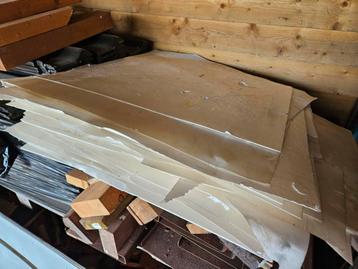 Gratis ophalen 40 a 50m2 foam ondervloer. beschikbaar voor biedingen