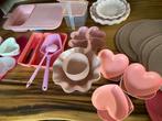 Aangeboden heel veel roze en keukenspullen, Huis en Inrichting, Keuken | Keukenbenodigdheden, Ophalen of Verzenden, Zo goed als nieuw