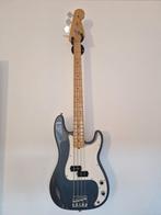 Fender American Standard Precision bass, Muziek en Instrumenten, Snaarinstrumenten | Gitaren | Bas, Zo goed als nieuw, Ophalen