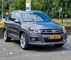 Volkswagen Tiguan 1.4TSI 160PK R-Line. Leder.Pano.VOL Opties, Auto's, Volkswagen, Voorwielaandrijving, 15 km/l, 1800 kg, Zwart