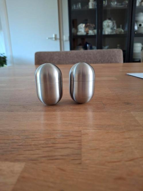 Roestvrij staal, peper en zoutstel, Brookstone, Huis en Inrichting, Keuken | Servies, Overige typen, Overige stijlen, Overige materialen