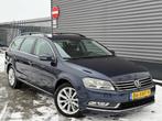 Volkswagen Passat Variant 1.4 TSI 124PK DSG / *NAP* / 2012 /, Auto's, Volkswagen, Automaat, Euro 5, Gebruikt, Navigatiesysteem