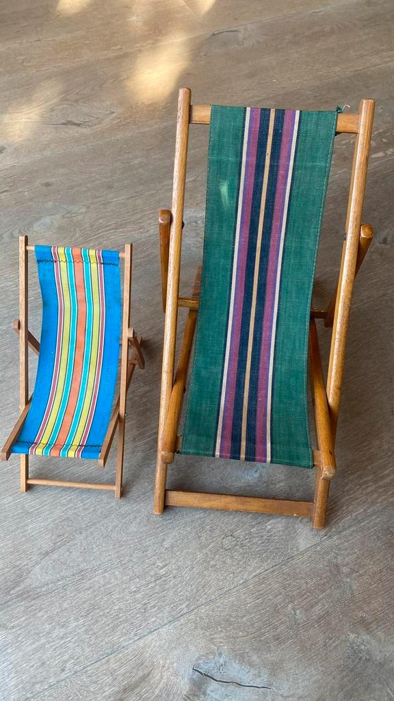 Vintage ligstoelen voor poppen, Verzamelen, Poppen, Gebruikt, Pop, Ophalen of Verzenden