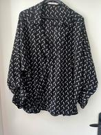 Nikkie, zwarte overslagblouse met pumps, maat 40, Zwart, Maat 46/48 (XL) of groter, Ophalen of Verzenden, Zo goed als nieuw