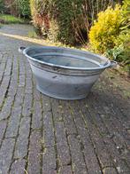 Oude zinken wastobbe, Ophalen, Gebruikt