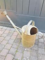 Oude brocante gietijzeren/verzinkte gieter met sproeikop, Ophalen of Verzenden, Zo goed als nieuw